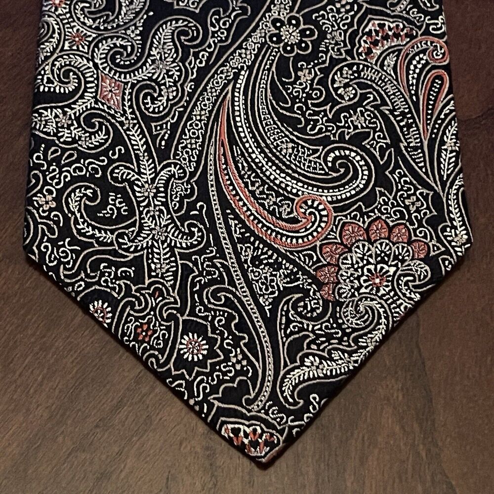 Stafford Black Orange Hand Made 100% Silk Men’s Neck Tie Made In China